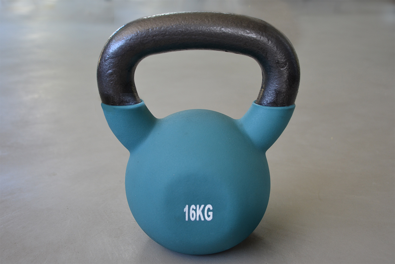 16kg Neoprene Covered Kettlebell, Muscle Strength